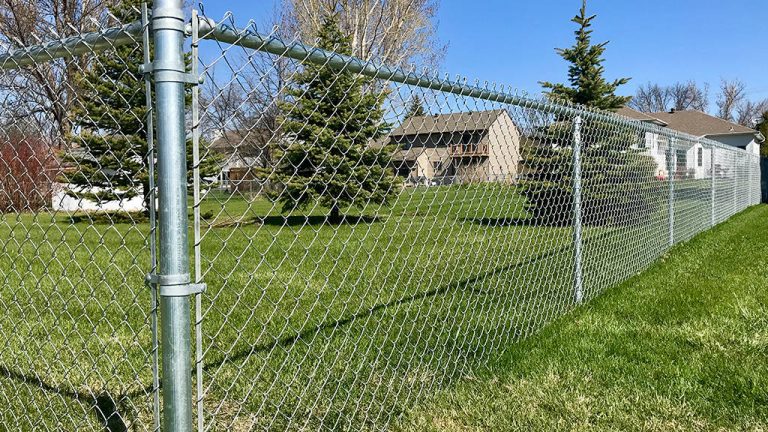 residential chain link fencing