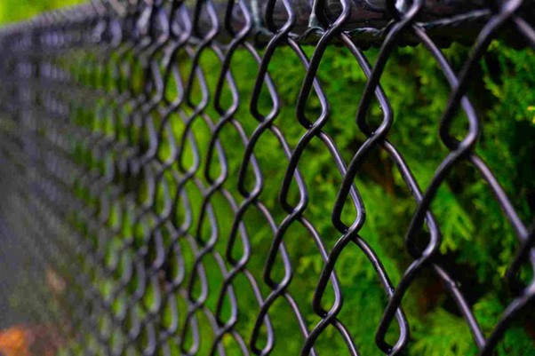 chain link fencing